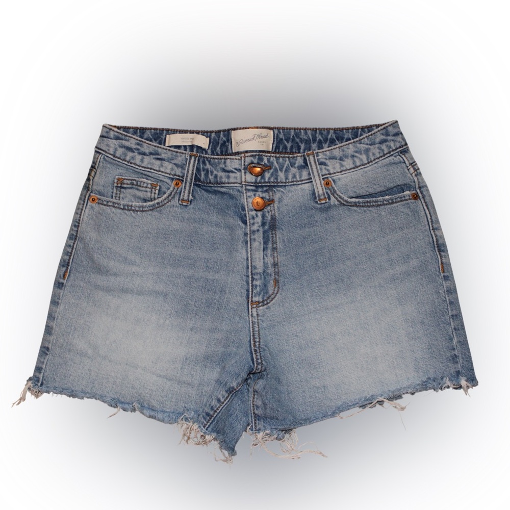 Universal Thread High Rise Vintage Midi Denim Shorts 6/28R | Frayed Hem